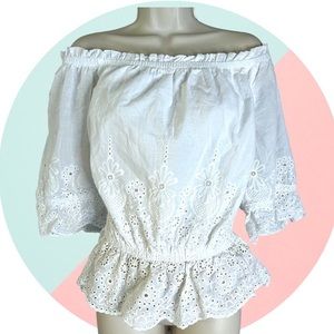 Off the shoulder white blouse XL NWT
